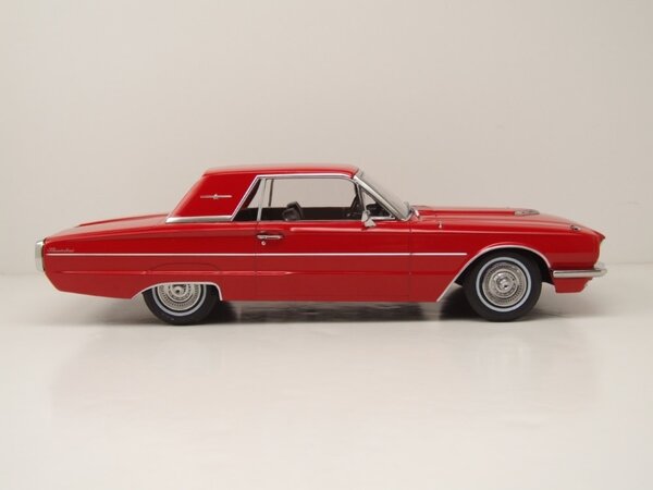 Ford Ford USA Thunderbird Hardtop Coupe 1966 - 1:18 - KK Scale Ford Ford USA Thunderbird Hardtop Coupe 1966 - 1:18 - KK Scale