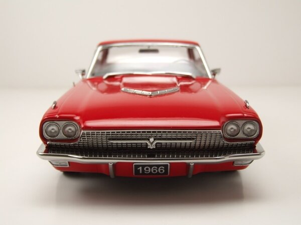 Ford Ford USA Thunderbird Hardtop Coupe 1966 - 1:18 - KK Scale Ford Ford USA Thunderbird Hardtop Coupe 1966 - 1:18 - KK Scale