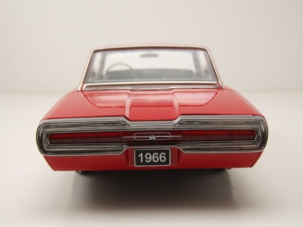 Ford Ford USA Thunderbird Hardtop Coupe 1966 - 1:18 - KK Scale Ford Ford USA Thunderbird Hardtop Coupe 1966 - 1:18 - KK Scale