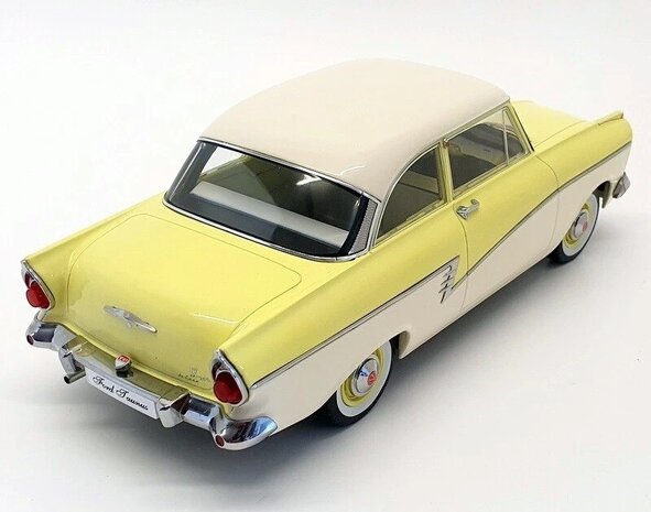 Ford Ford Taunus 17M P2 1957 - 1:18 - KK Scale Ford Ford Taunus 17M P2 1957 - 1:18 - KK Scale