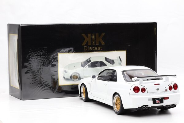 Nissan Nissan Skyline GT-R (R34) V-SPEC II 2001 + BBS Rims - 1:12 - KK Scale Nissan Nissan Skyline GT-R (R34) V-SPEC II 2001 + BBS Rims - 1:12 - KK Scale