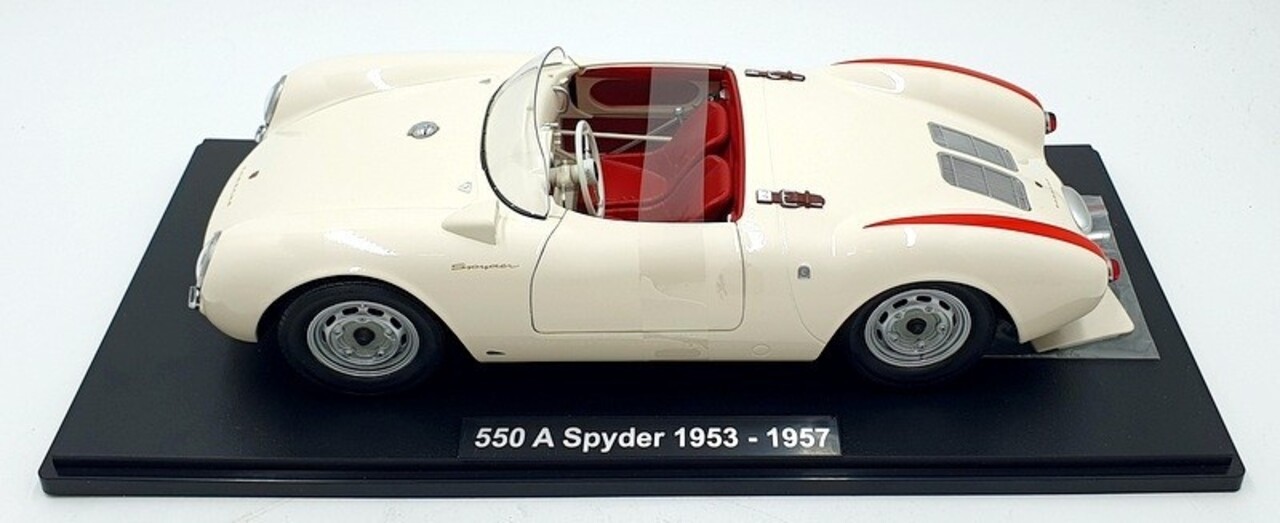 Porsche Porsche 550A Spider 1953 - 1:12 - KK Scale Porsche Porsche 550A Spider 1953 - 1:12 - KK Scale