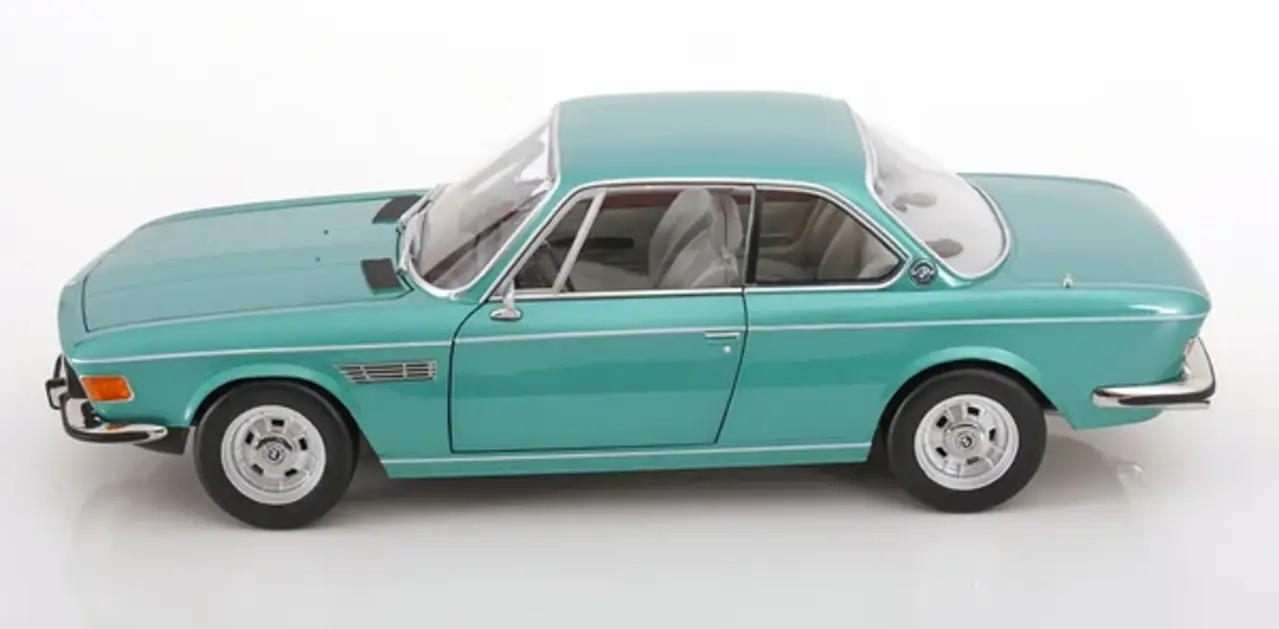 BMW BMW 3.0 CSi E9 Coupe 1971 + Alluminium Rims - 1:12 - KK Scale BMW BMW 3.0 CSi E9 Coupe 1971 + Alluminium Rims - 1:12 - KK Scale