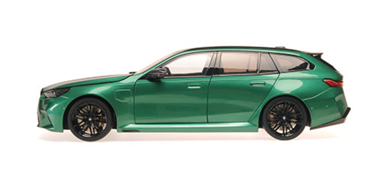 BMW BMW M5 Touring 2024 - 1:18 - Minichamps BMW BMW M5 Touring 2024 - 1:18 - Minichamps