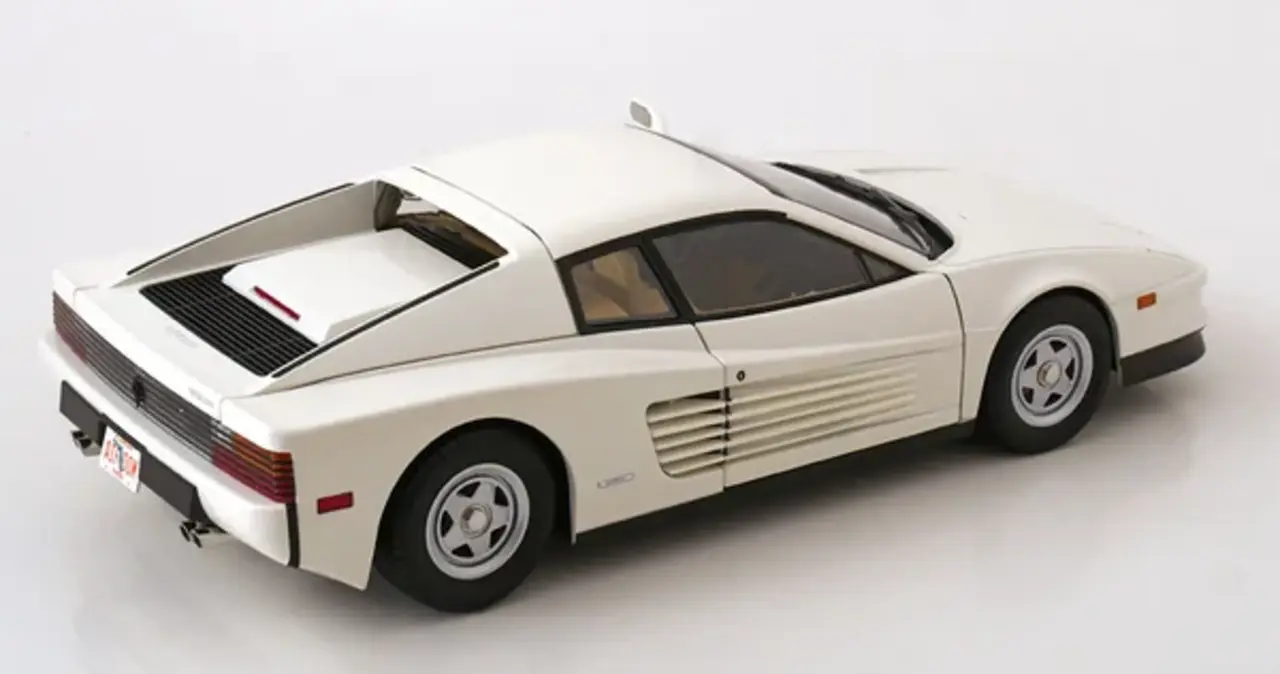 Ferrari Ferrari Testarossa MKI + Center-Lock Wheel and Single Mirror US Version 1984  - 1:12 - KK Scale