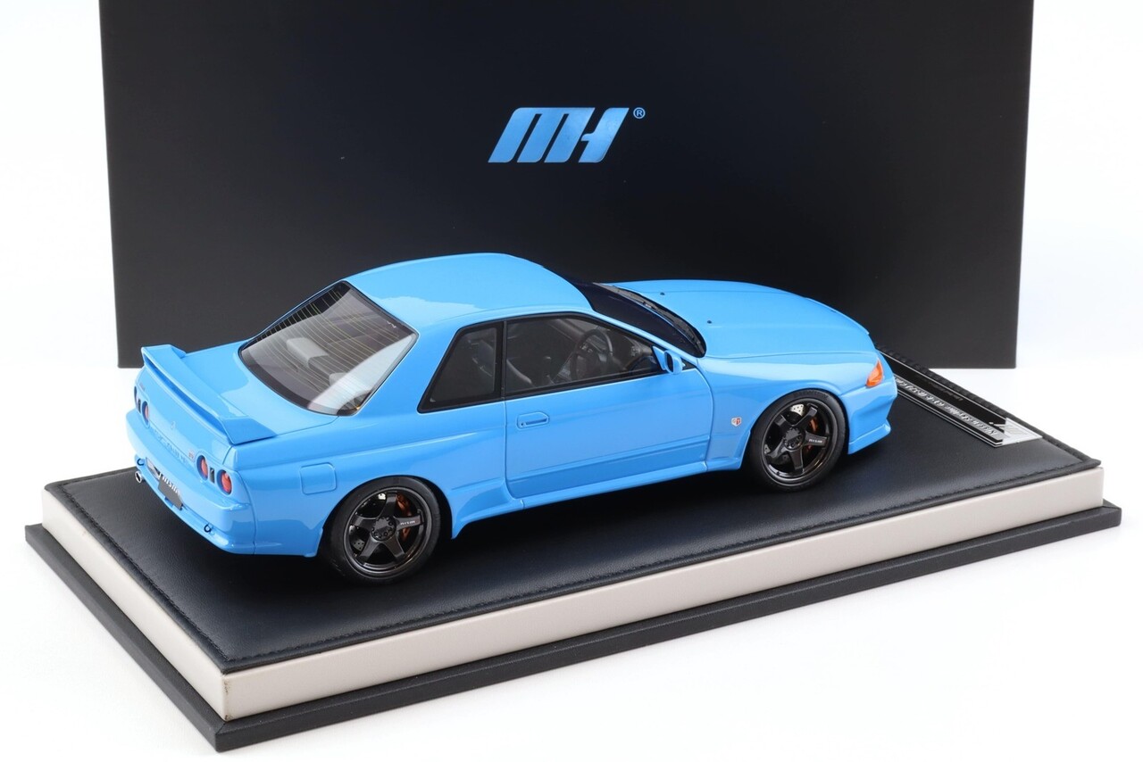Nissan Nissan Skyline GT-R (R32) Coupe Customized Version 1989 - 1:18 - MotorHelix Nissan Nissan Skyline GT-R (R32) Coupe Customized Version 1989 - 1:18 - MotorHelix