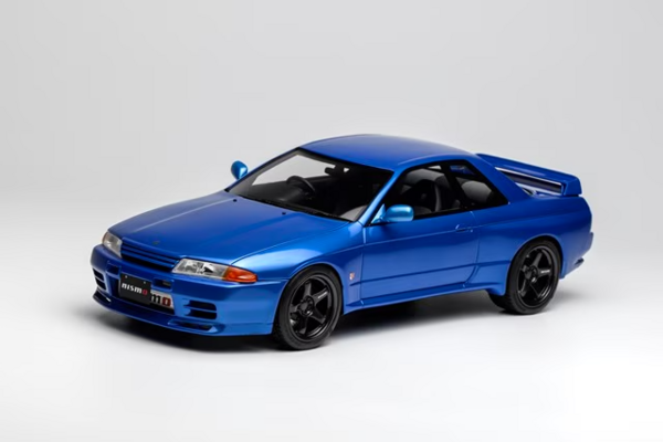 Nissan Nissan Skyline GT-R (R32) Coupe Customized Version 1989 - 1:18 - MotorHelix Nissan Nissan Skyline GT-R (R32) Coupe Customized Version 1989 - 1:18 - MotorHelix