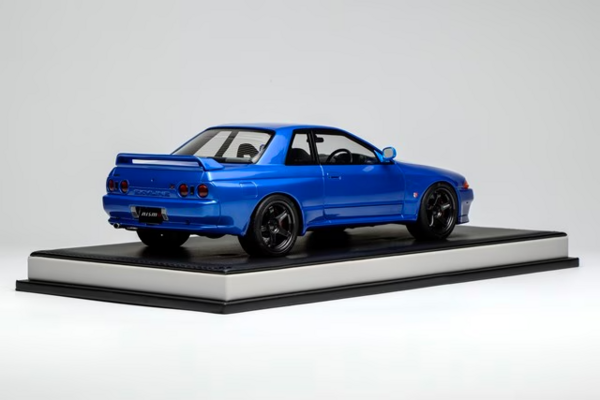 Nissan Nissan Skyline GT-R (R32) Coupe Customized Version 1989 - 1:18 - MotorHelix Nissan Nissan Skyline GT-R (R32) Coupe Customized Version 1989 - 1:18 - MotorHelix