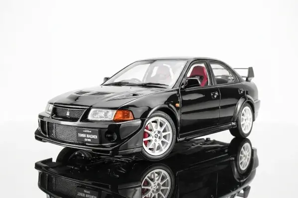 Mitsubishi Mitsubishi Lancer EVO VI GSR Tommy Makinen Edition 2000 - 1:18 - MotorHelix Mitsubishi Mitsubishi Lancer EVO VI GSR Tommy Makinen Edition 2000 - 1:18 - MotorHelix