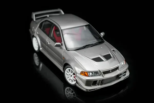 Mitsubishi Mitsubishi Lancer EVO VI GSR Tommy Makinen Edition 2000 - 1:18 - MotorHelix Mitsubishi Mitsubishi Lancer EVO VI GSR Tommy Makinen Edition 2000 - 1:18 - MotorHelix