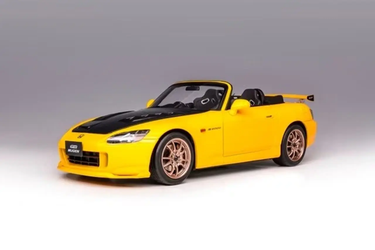 Honda Honda S2000 Spider Hard Top Mugen 2001 - 1:18 - MotorHelix Honda Honda S2000 Spider Hard Top Mugen 2001 - 1:18 - MotorHelix