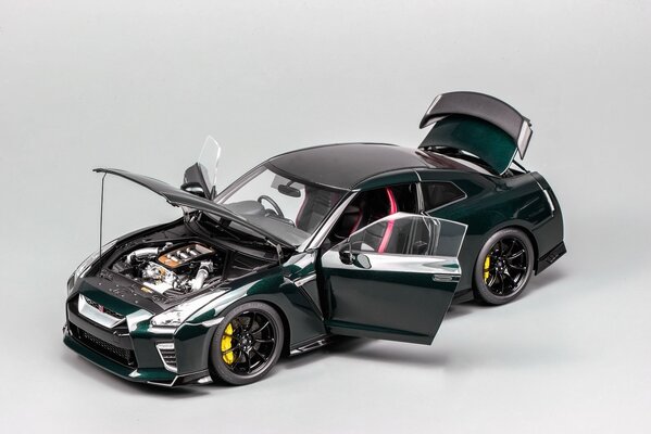 Nissan Nissan GT-R Nismo (R35) T-Spec Coupe 2022 - 1:18 - MotorHelix Nissan Nissan GT-R Nismo (R35) T-Spec Coupe 2022 - 1:18 - MotorHelix