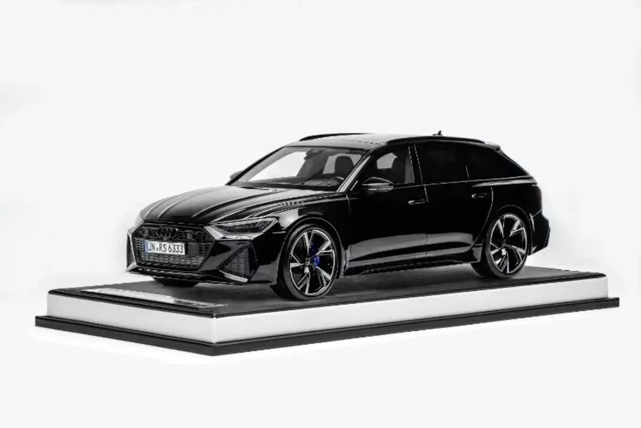 Audi Audi A6 R36 Avant (C8) Station Wagon 2021 - 1:12 - MotorHelix Audi Audi A6 R36 Avant (C8) Station Wagon 2021 - 1:12 - MotorHelix