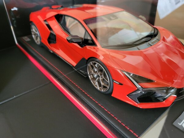 Lamborghini Lamborghini Countach LPi 800-4 2021 + Showcase - 1:18 - MR Collection Models Lamborghini Lamborghini Countach LPi 800-4 2021 + Showcase - 1:18 - MR Collection Models