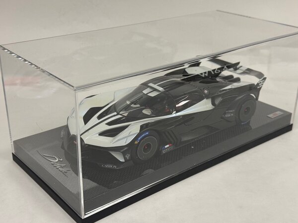 Bugatti Bugatti Bolide W16.4 8.0 Four-Turbo 1850 HP 500 KM/H 2020 + Showcase   - 1:18 -MR Collection Models