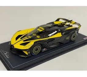 Bugatti Bugatti Bolide W16.4 8.0 Four-Turbo 1850 HP 500 KM/H 2020 + Showcase - 1:18 - MR Collection Models Bugatti Bugatti Bolide W16.4 8.0 Four-Turbo 1850 HP 500 KM/H 2020 + Showcase - 1:18 - MR Collection Models