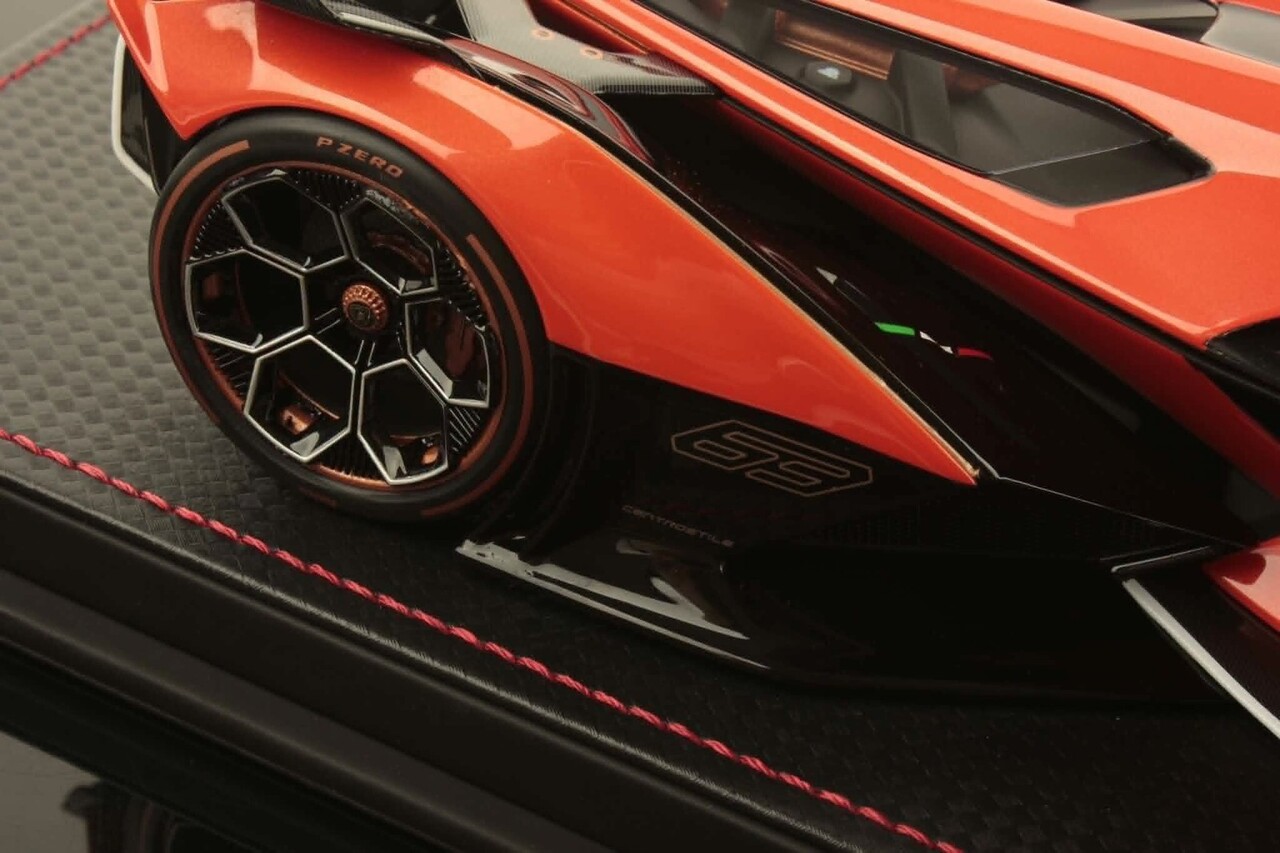 Lamborghini Lamborghini V12 Vision GT Gran Turismo 2020 + Showcase - 1:18 - MR Collection Models Lamborghini Lamborghini V12 Vision GT Gran Turismo 2020 + Showcase - 1:18 - MR Collection Models