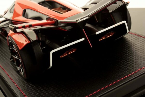 Lamborghini Lamborghini V12 Vision GT Gran Turismo 2020 + Showcase - 1:18 - MR Collection Models Lamborghini Lamborghini V12 Vision GT Gran Turismo 2020 + Showcase - 1:18 - MR Collection Models