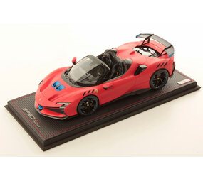 Ferrari Ferrari SF90 XX Stradale Spider 2024 + Showcase - 1:18 - MR Collection Models Ferrari Ferrari SF90 XX Stradale Spider 2024 + Showcase - 1:18 - MR Collection Models