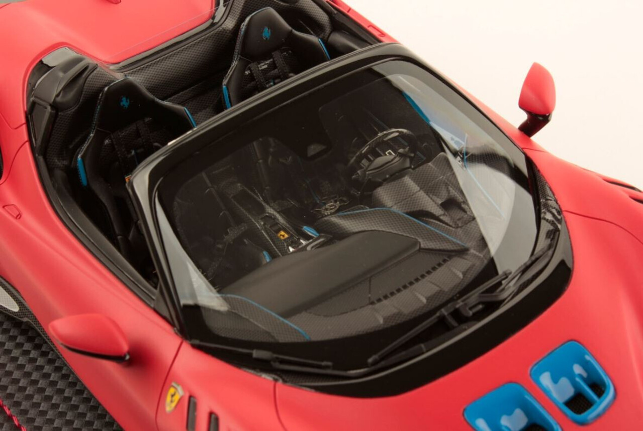 Ferrari Ferrari SF90 XX Stradale Spider 2024 + Showcase - 1:18 - MR Collection Models Ferrari Ferrari SF90 XX Stradale Spider 2024 + Showcase - 1:18 - MR Collection Models