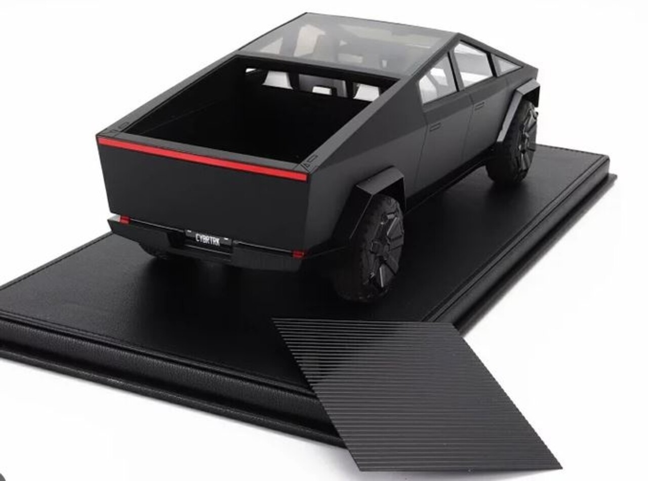 Tesla Tesla Cybertruck - 1:18 - Top Marques Collectibles Tesla Tesla Cybertruck - 1:18 - Top Marques Collectibles