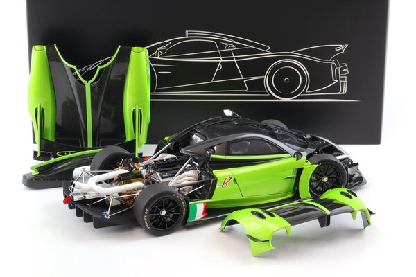 Pagani Pagani Huayra R 2021 - 1:18 - LCD Models Pagani Pagani Huayra R 2021 - 1:18 - LCD Models