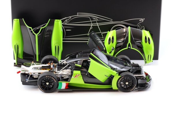 Pagani Pagani Huayra R 2021 - 1:18 - LCD Models Pagani Pagani Huayra R 2021 - 1:18 - LCD Models