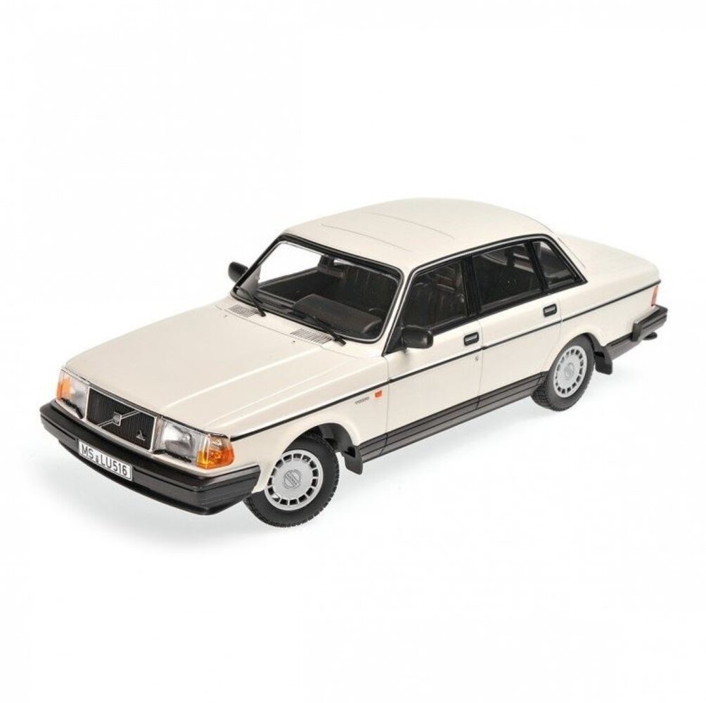 Volvo Volvo 240 GL 1986 - 1:18 - Minichamps