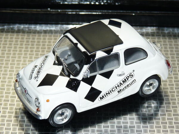 Fiat Fiat 500 1965 Opening Minichamps Museum 2007 - 1:43 - Minichamps Fiat Fiat 500 1965 Opening Minichamps Museum 2007 - 1:43 - Minichamps