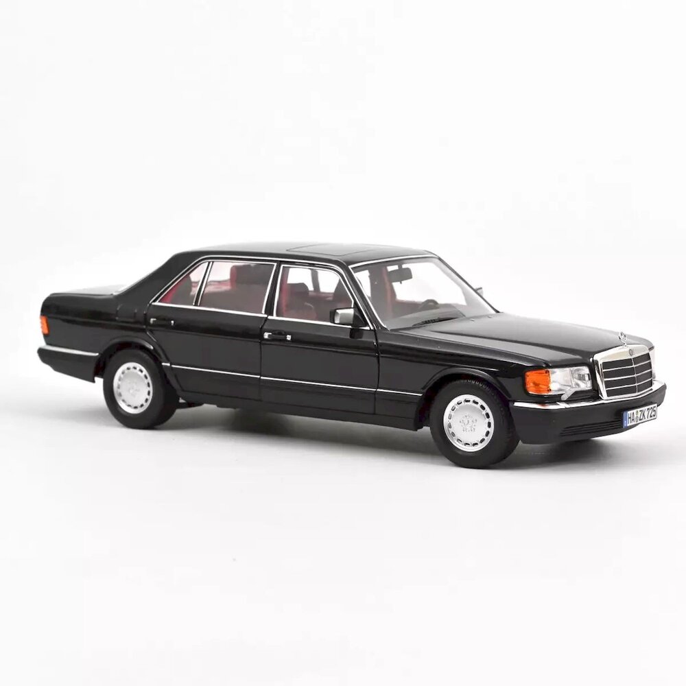 Mercedes-Benz Mercedes-Benz 560 SEL Type W126 1991 - 1:18 - Norev Mercedes-Benz Mercedes-Benz 560 SEL Type W126 1991 - 1:18 - Norev