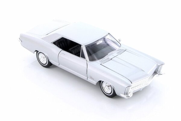 Buick Buick Riviera Grand Sport 1965 - 1:24 - Welly
