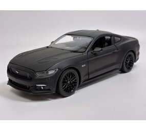 Ford Ford Mustang GT 2015 - 1:24 - Welly Ford Ford Mustang GT 2015 - 1:24 - Welly