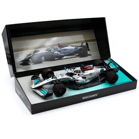 Formule 1 Mercedes-AMG Petronas Formula One Team F1 W13 E Performance George Russell 2022 - 1:18 - Minichamps Formule 1 Mercedes-AMG Petronas Formula One Team F1 W13 E Performance George Russell 2022 - 1:18 - Minichamps