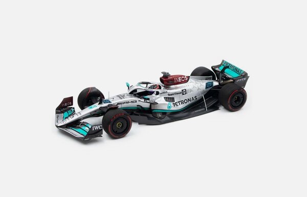 Formule 1 Mercedes-AMG Petronas Formula One Team F1 W13 E Performance George Russell 2022 - 1:18 - Minichamps Formule 1 Mercedes-AMG Petronas Formula One Team F1 W13 E Performance George Russell 2022 - 1:18 - Minichamps