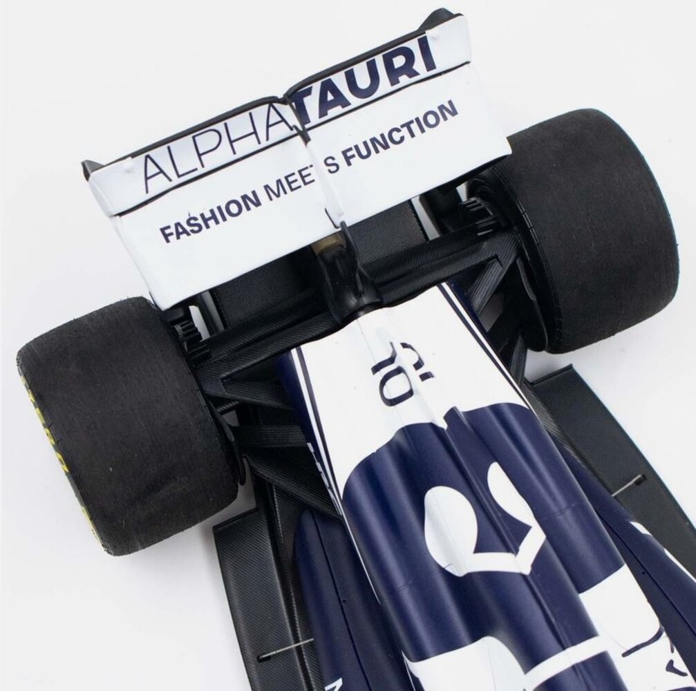 Formule 1 Scuderia AlphaTauri AT03 Pierre Gasly Bahrain GP 2022 - 1:18 - Minichamps