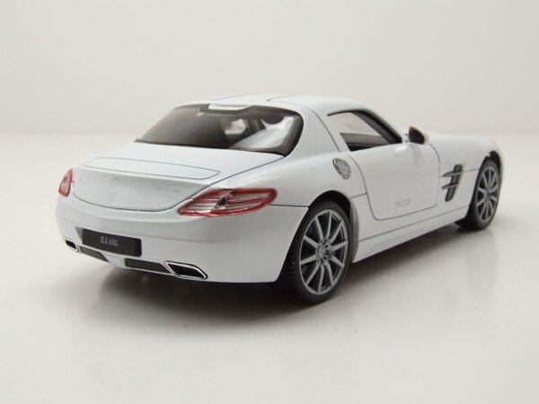 Mercedes-Benz Mercedes-Benz SLS AMG 2010 - 1:24 - Welly Mercedes-Benz Mercedes-Benz SLS AMG 2010 - 1:24 - Welly