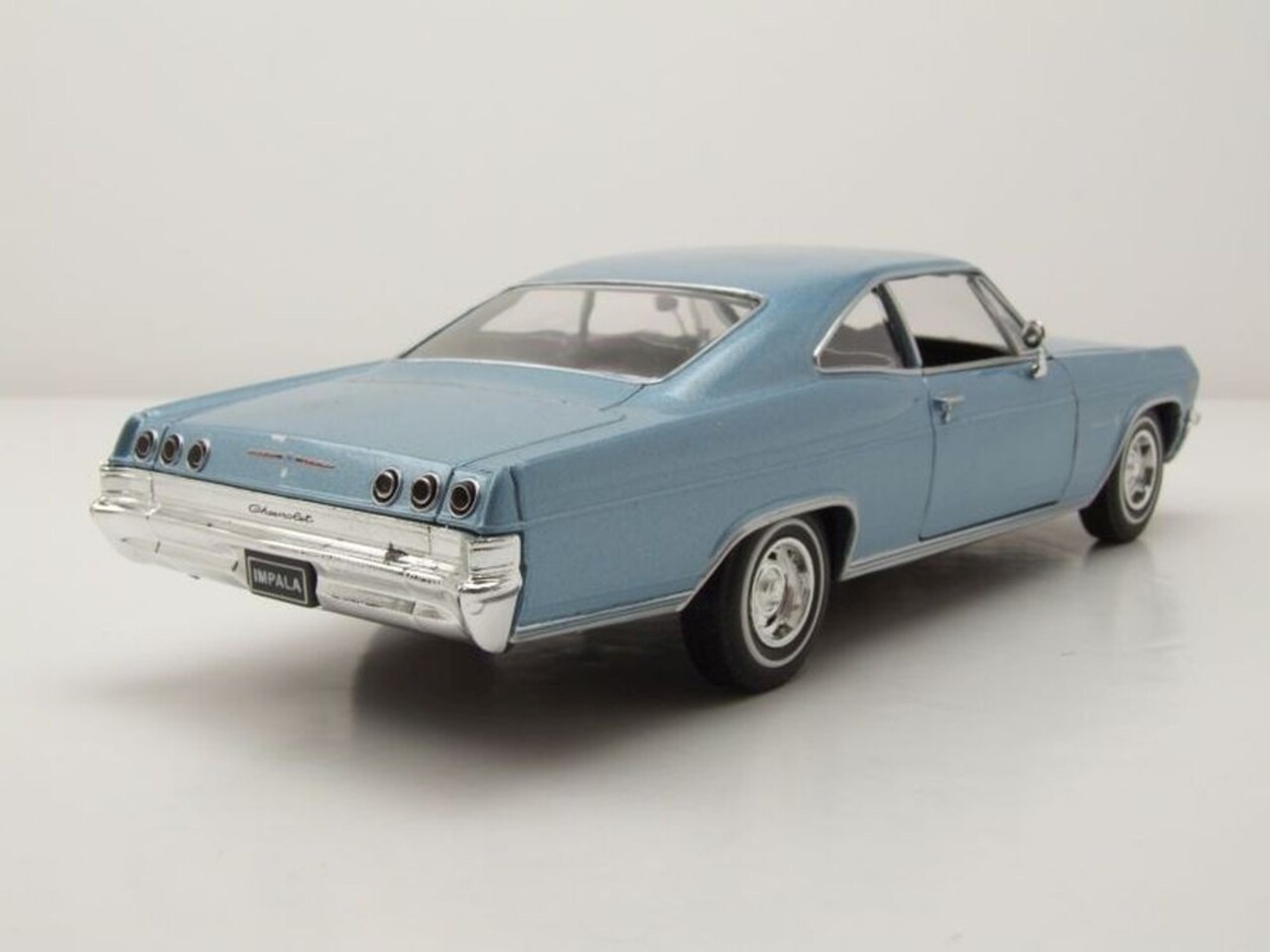 Chevrolet Chevrolet Impala SS 396 Coupe 1965 - 1:24 - Welly