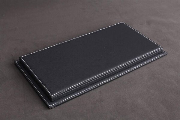 Atlantic Acrylic Display Case Mulhouse + Grey Leather Base - 1:12 - Atlantic Atlantic Acrylic Display Case Mulhouse + Grey Leather Base - 1:12 - Atlantic