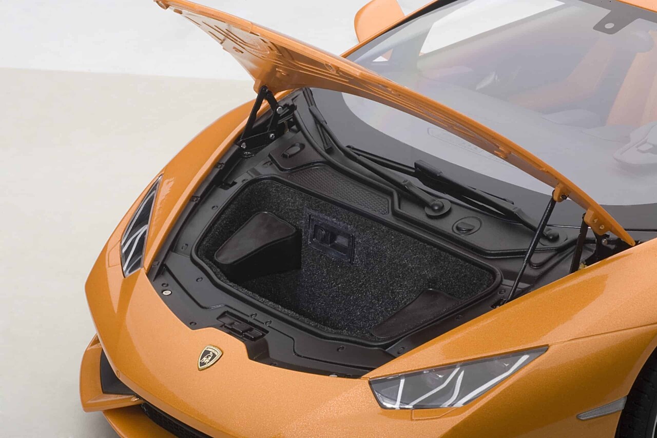 Lamborghini Lamborghini Huracán LP 610-4 - 1:12 - AUTOart Lamborghini Lamborghini Huracán LP 610-4 - 1:12 - AUTOart