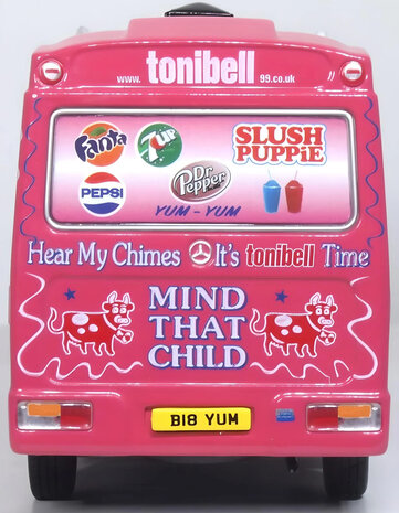 Mercedes-Benz Mercedes-Benz Sprinter Ice Cream Van - 1:43 - Oxford Mercedes-Benz Mercedes-Benz Sprinter Ice Cream Van - 1:43 - Oxford