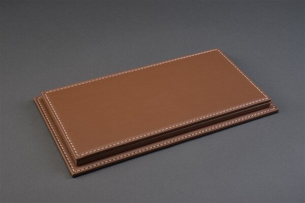 Atlantic Acrylic Display Case Mulhouse with Brown Leather Base - 1:18 - Atlantic Atlantic Acrylic Display Case Mulhouse with Brown Leather Base - 1:18 - Atlantic