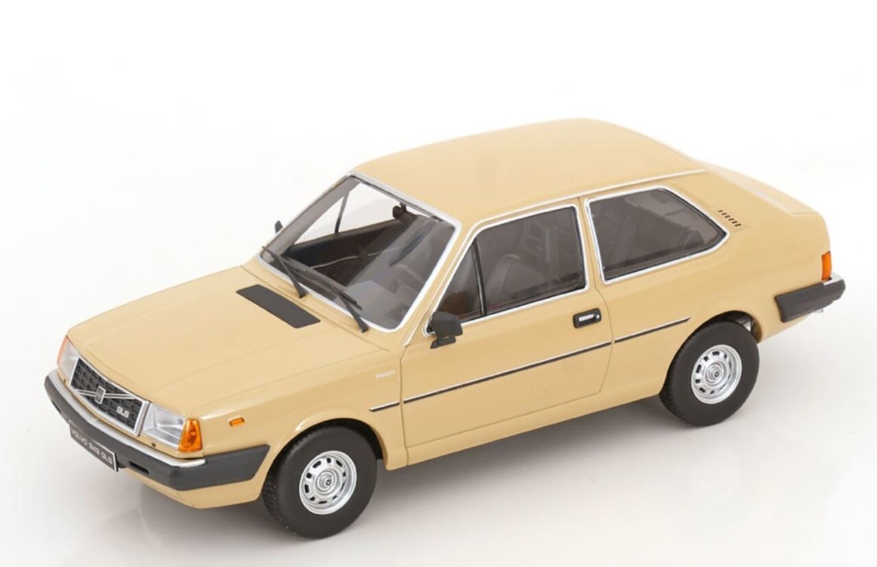 Volvo Volvo 343 GLS 1982 - 1:18 - Triple 9 Collection Volvo Volvo 343 GLS 1982 - 1:18 - Triple 9 Collection