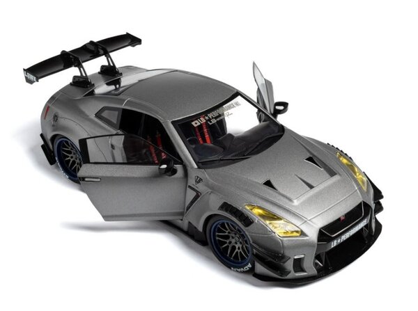 Nissan Nissan GT-R (R35) Liberty Walk Body Kit 2.0 2023 - 1:18 - Solido