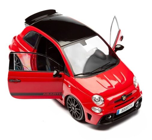 Fiat Fiat F595 Abarth 2023 - 1:18 - Solido Fiat Fiat F595 Abarth 2023 - 1:18 - Solido