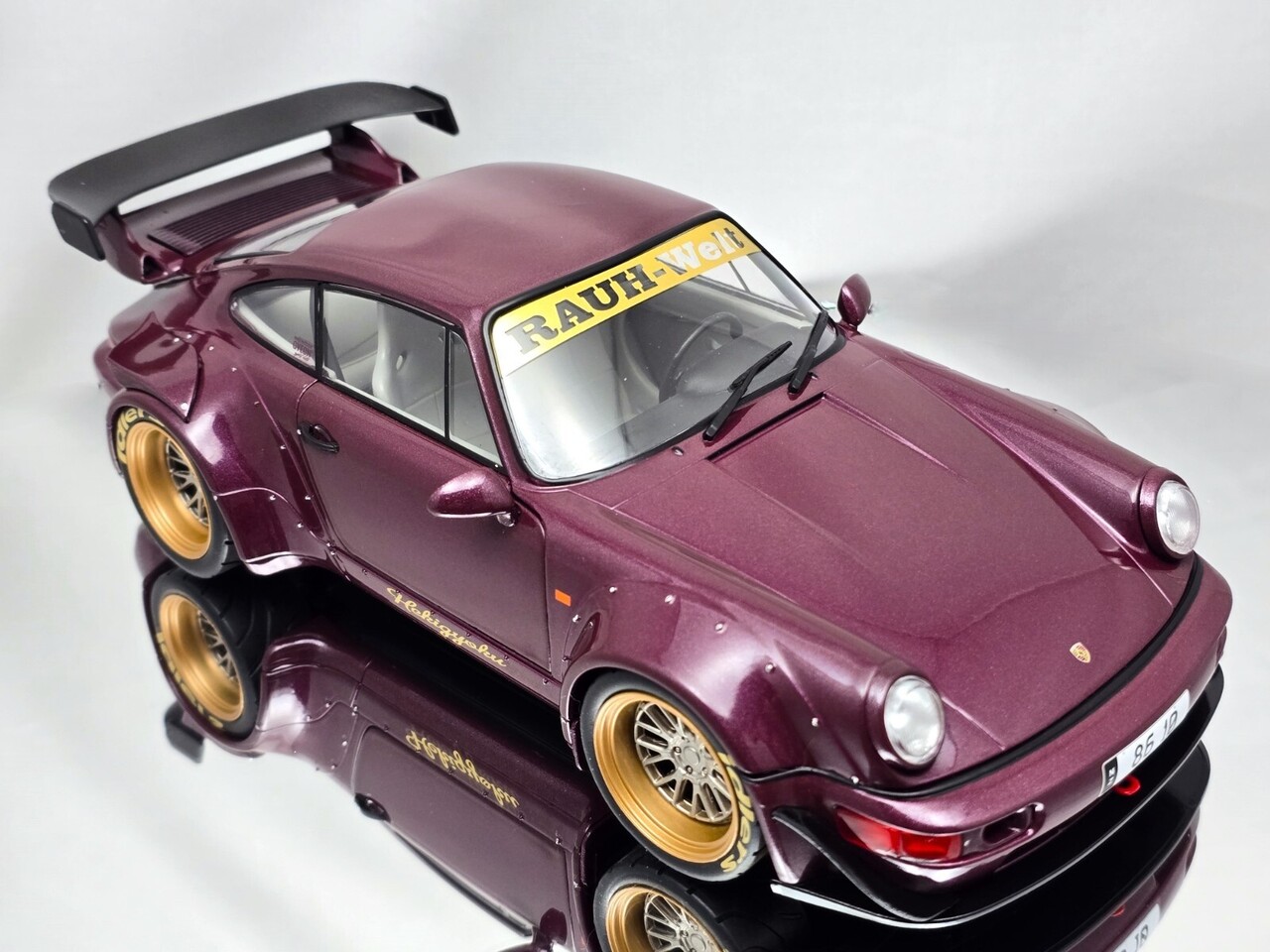 Porsche Porsche 964 RWB Hekigyoko 2022 - 1:18 - Solido Porsche Porsche 964 RWB Hekigyoko 2022 - 1:18 - Solido