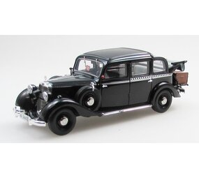 Mercedes-Benz Mercedes-Benz 260D W138 Pullman Landaulet Berlin Taxi 1936 / 1940 - 1:43 - Esval Models Mercedes-Benz Mercedes-Benz 260D W138 Pullman Landaulet Berlin Taxi 1936 / 1940 - 1:43 - Esval Models