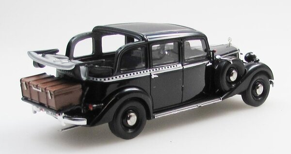 Mercedes-Benz Mercedes-Benz 260D W138 Pullman Landaulet Berlin Taxi 1936 / 1940 - 1:43 - Esval Models Mercedes-Benz Mercedes-Benz 260D W138 Pullman Landaulet Berlin Taxi 1936 / 1940 - 1:43 - Esval Models