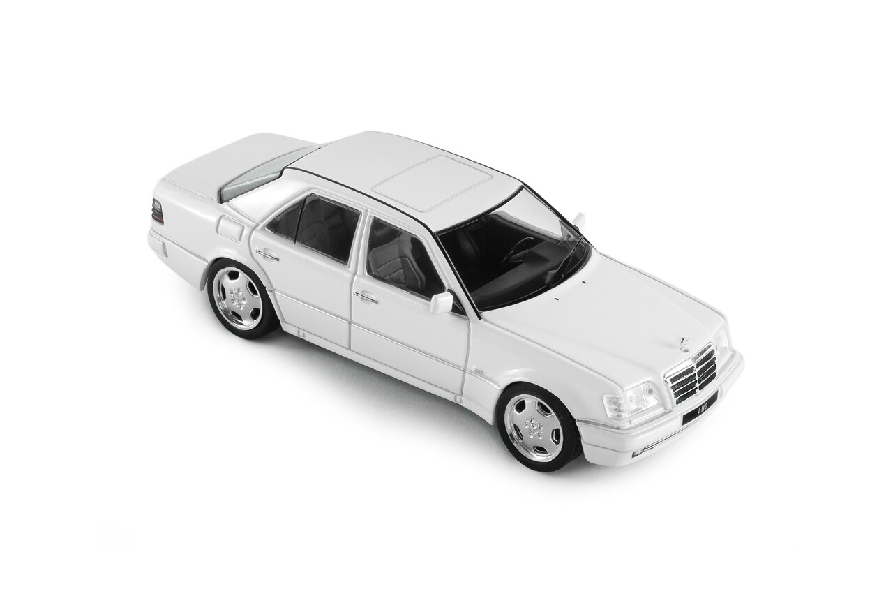 Mercedes-Benz Mercedes-Benz W124 E60 AMG 1994 - 1:43 - Solido