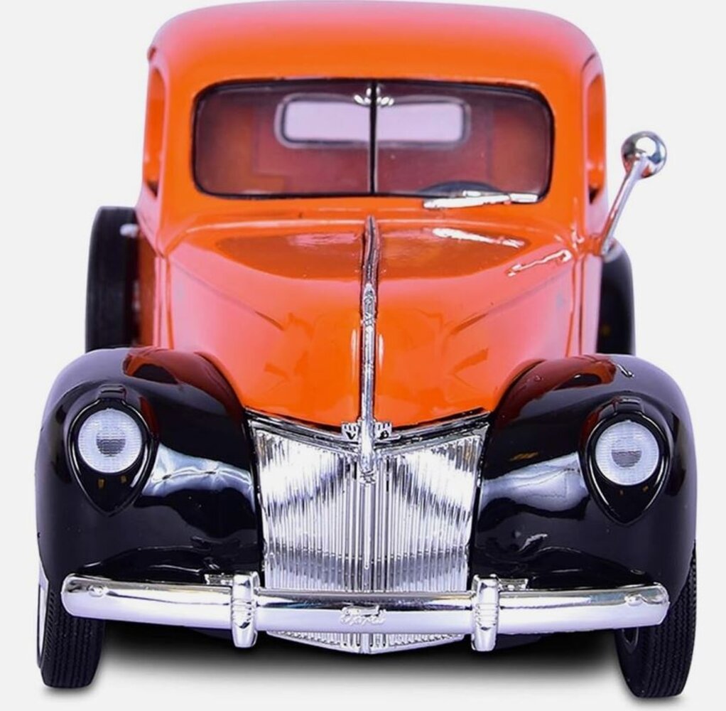 Ford Ford Pickup 1940 - 1:18 - Motor Max Ford Ford Pickup 1940 - 1:18 - Motor Max