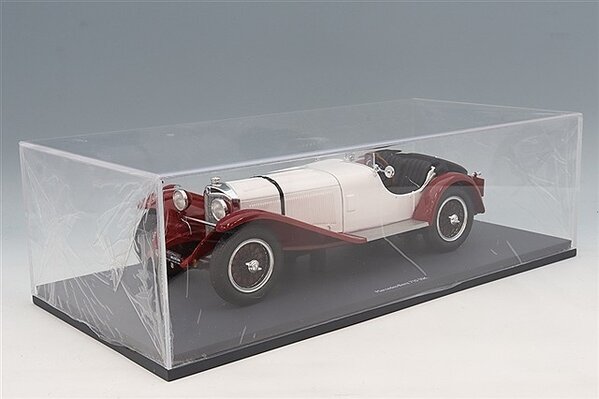 Mercedes-Benz Mercedes-Benz 710 SSK - 1:18 - Schuco / Spark
